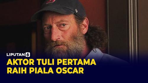 VIDEO: Troy Kotsur, Aktor Tuli Pertama yang Menang di Piala Oscar 2022