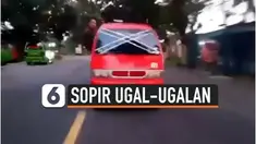 SOPIR ANGKOT UGAL-UGALAN DI JALAN, LANGSUNG ALAMI KECELAKAAN