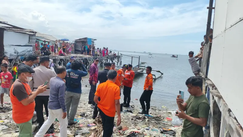 Tim SAR gabungan masih berupaya mencari bocah yang tenggelam di Bandar Lampung. Foto (Istimewa)