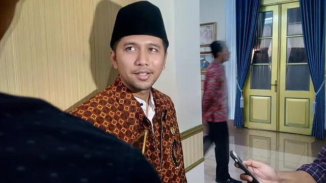 Emil Dardak Tak Ambil Pusing Hasil Survei Elektabilitas Pilgub Jatim