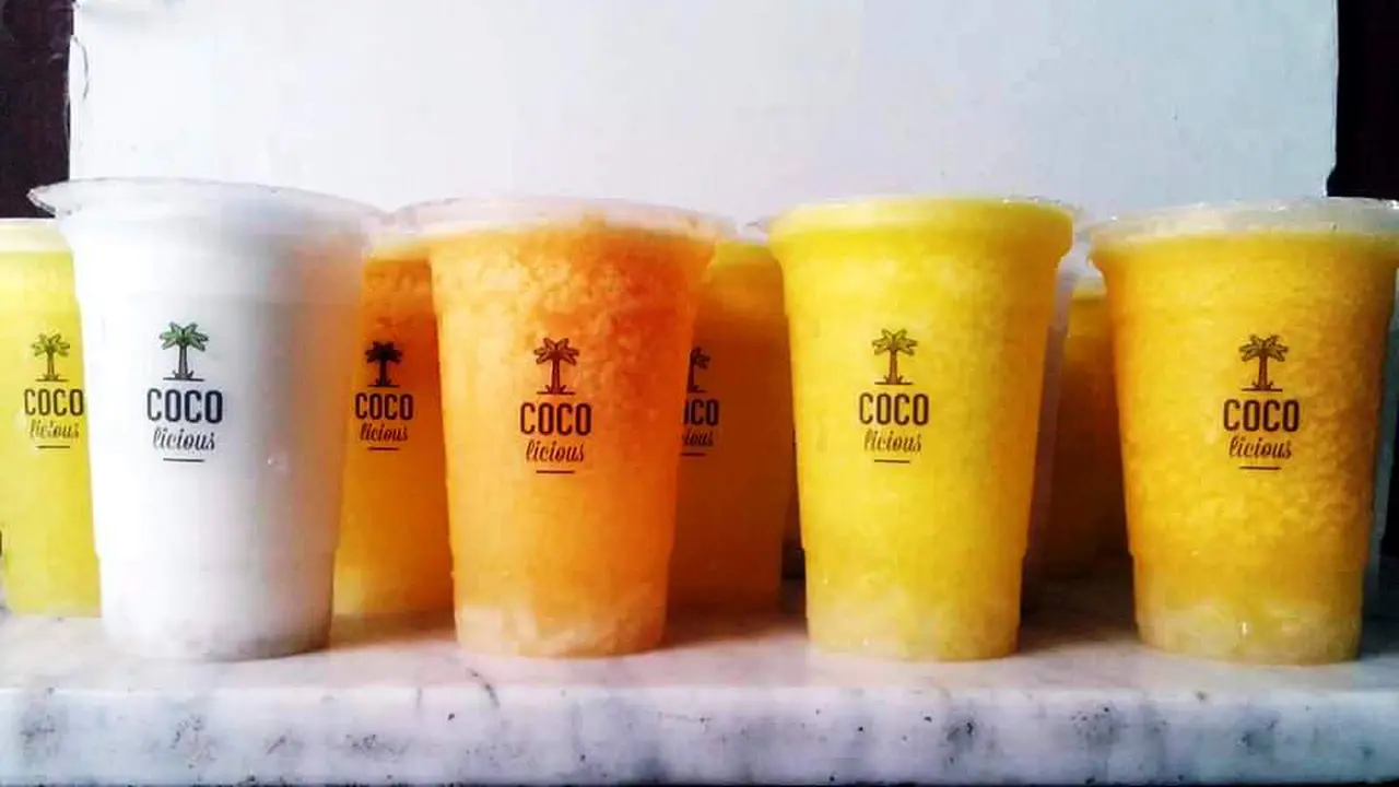 Cocolicious minuman air kelapa blended