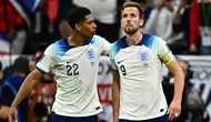 Jude Bellingham dan Harry Kane saat memperkuat Timnas Inggris. (AFP/Gabriel Bouys)