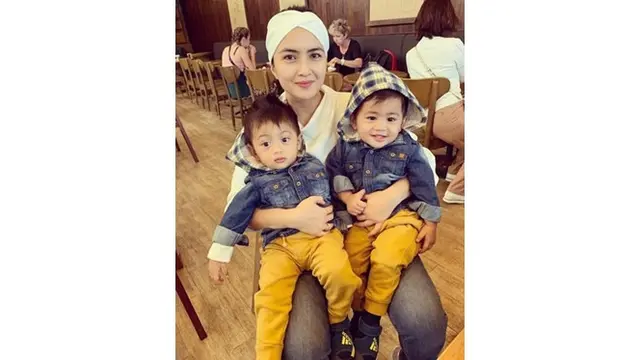 Beda Gaya 6 'Ratu' FTV Saat Asuh Anak, Jadi Ibu Idaman