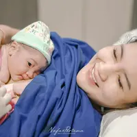 Nella Kharisma Melahirkan (Instagram/nellakharisma)