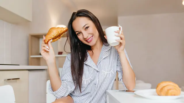 Roti gandum mengandung serat tinggi yang membuat kenyang lebih lama