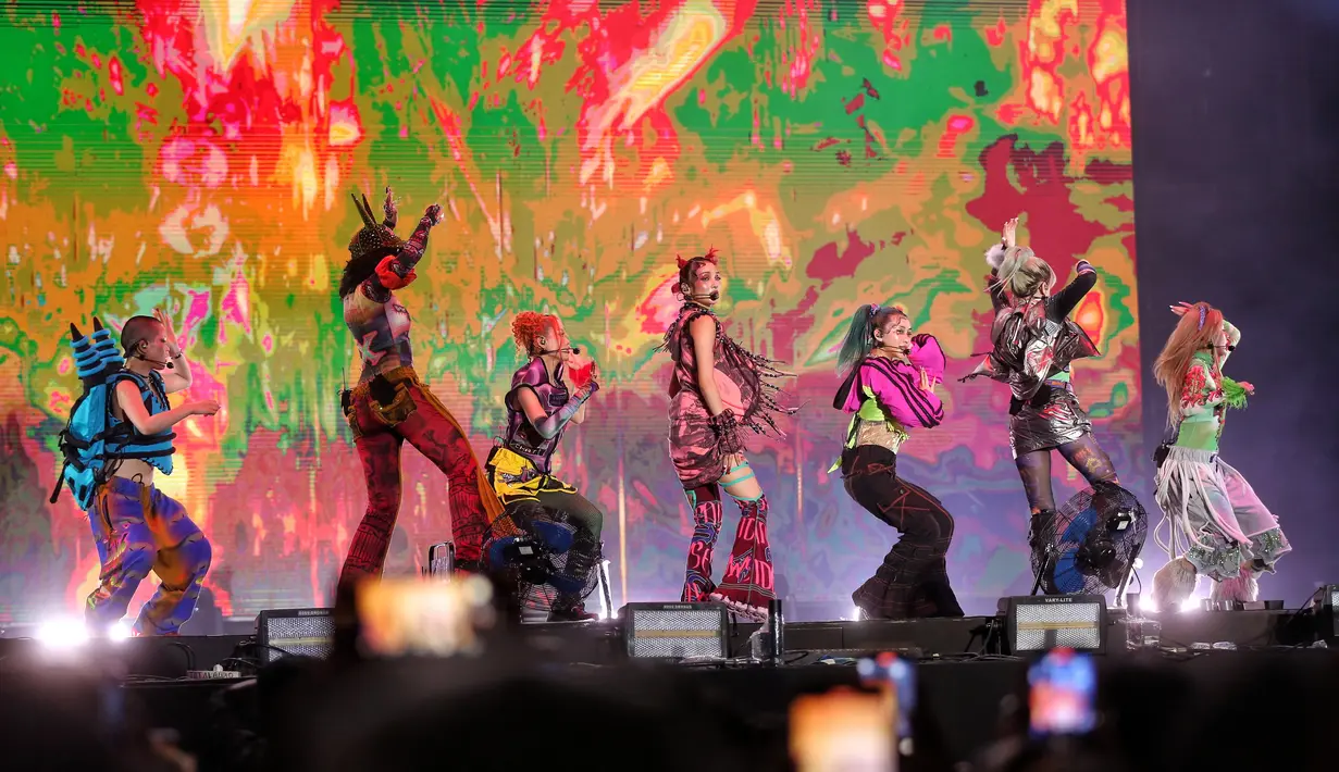 <p>Penampilan XG di We The Fest 2024 berhasil memukau penonton di We The Fest 2024. [Foto: Adrian Putra/Fimela]</p>