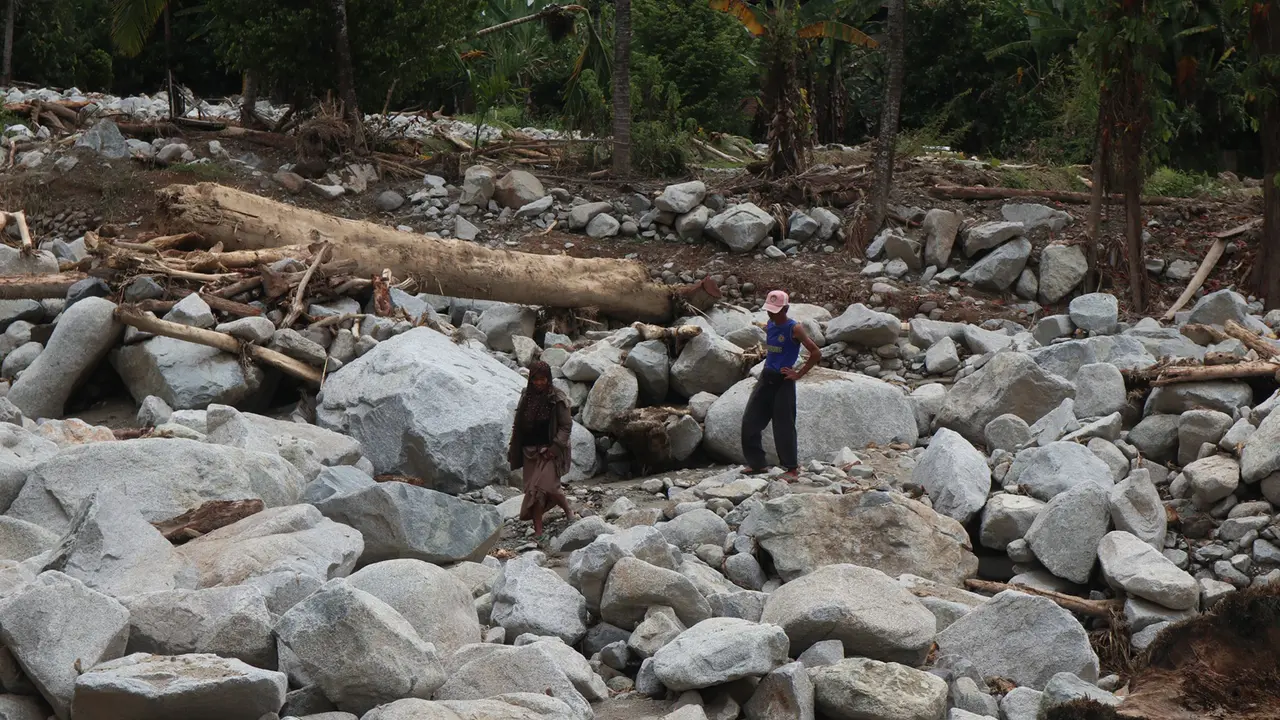 Banjir bandang melanda Nagari Sungai Batang. (Liputan6.com/Novia Harlina)