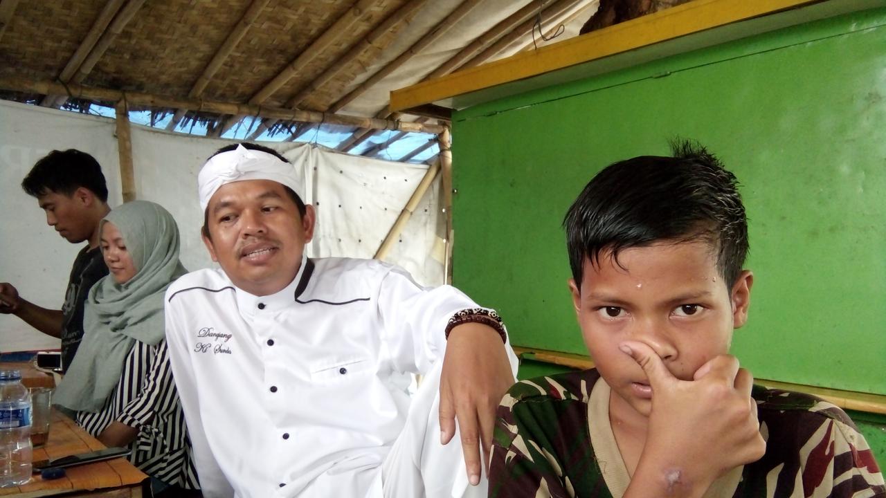 Kala Anak Putus Sekolah Jadi Pengawas Pemancing Waduk Jatiluhur