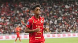 Aditya Warman pada saat bermain dalam pertandingan melawan Persijap Jepara pada pekan ke-16 BRI Super League 2025/2026 di Stadion Utama Gelora Bung Karno (SUGBK), Jakarta Pusat, Sabtu (3/1/2026) sore WIB. (Bola.com/Abdul Aziz)