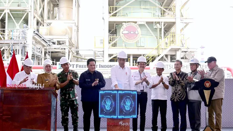 Presiden Jokowi saat meresmikan ekspansi PT. Smelting, di Kabupaten Gresik, Jawa Timur, Kamis (14/12/2023). Foto: Setkab
