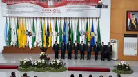 Jusuf Kalla Beri Penghargaan Kepala Daerah Berprestasi