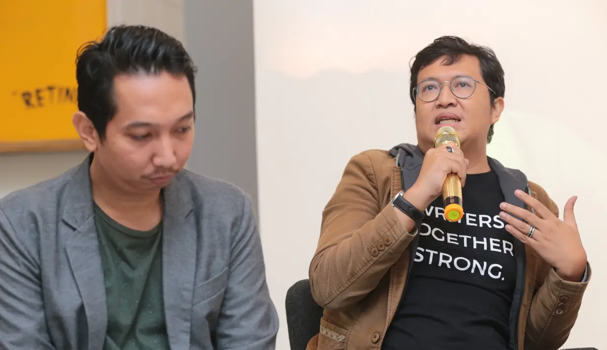 Film ini bercerita soal perjalanan mencari pengalaman oleh generasi saat ini. Berlatarkan lokasi di Swiss, pemandangan yang indah tentu mendukung cerita dari film garapan sutradara  Salman Aristo. (Adrian Putra/Bintang.com)