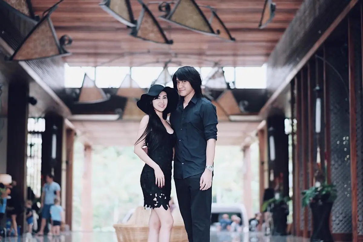 [Fimela] Kevin Aprilio dan Vicy Melanie