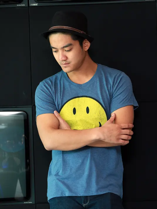 Baik Boy William maupun pemain yang lain merasa bersyukur lantaran syuting bisa berjalan dengan lancar. Terlebih kebersamaan di antara semuanya yang dapat terjalin dengan baik di lokasi syuting. (Deki Prayoga/Bintang.com)