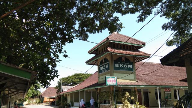 Balai Kesehatan Santri Masyarakat di Ponpes Modern Darussalam Gontor Putri, Ngawi, Jawa Timur (Liputan6.com/Giovani Dio Prasasti)