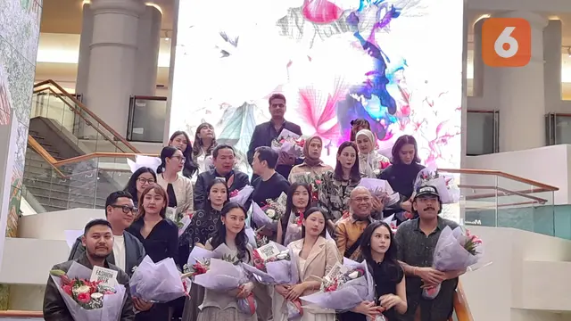 Plaza Indonesia Fashion Week 2024 Usung Isu Keberlanjutan, Ajak Vogue Singapura Promosikan Brand-Brand Fesyen Lokal Premium ke Asia Tenggara