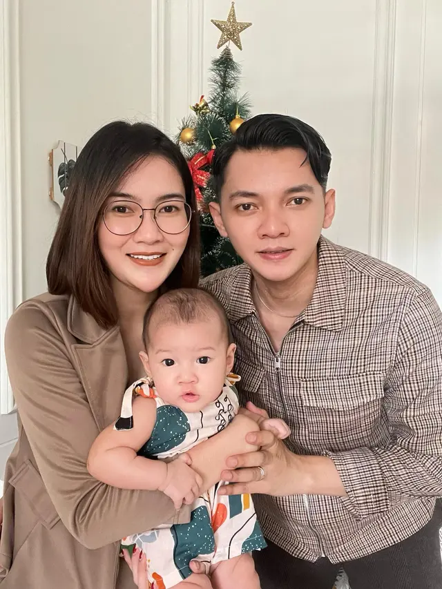 Ganti Gaya Rambut, 6 Potret Terbaru Nella Kharisma Ini Dipuji Bak ABG