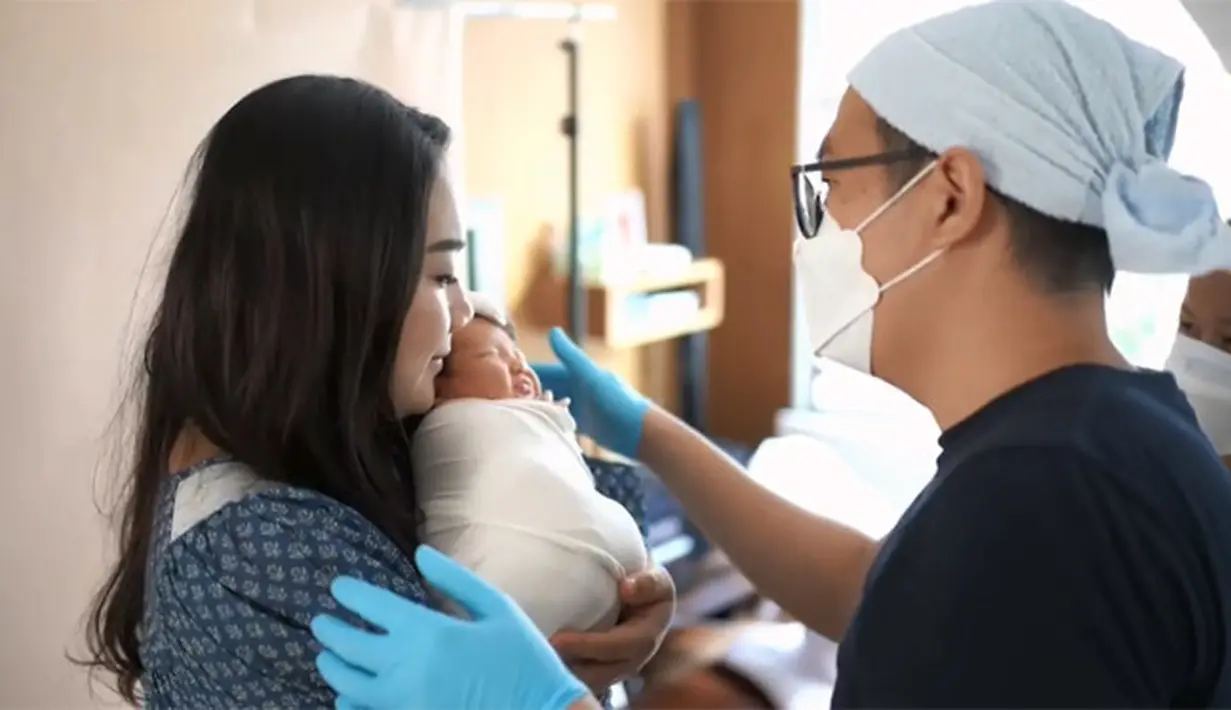 Ahok dan Puput Nastiti (Instagram/wdphotoworks2020)