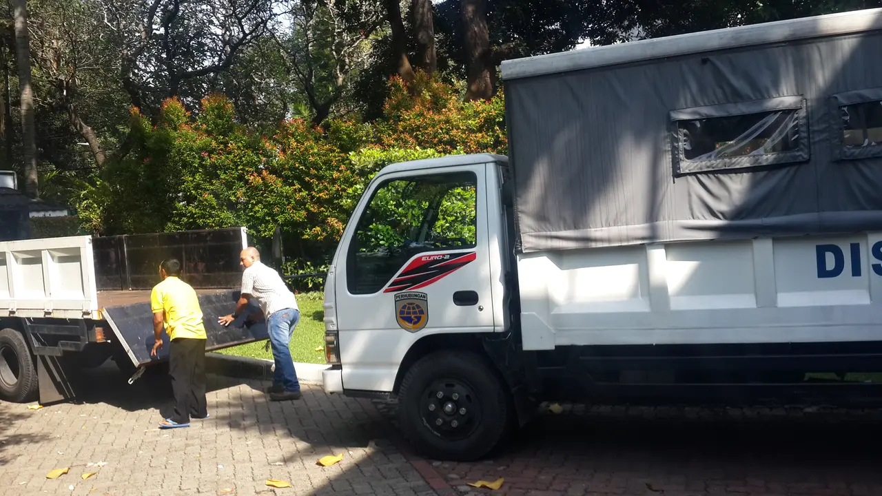 Djarot Saiful Hidayat mulai pindahan rumah