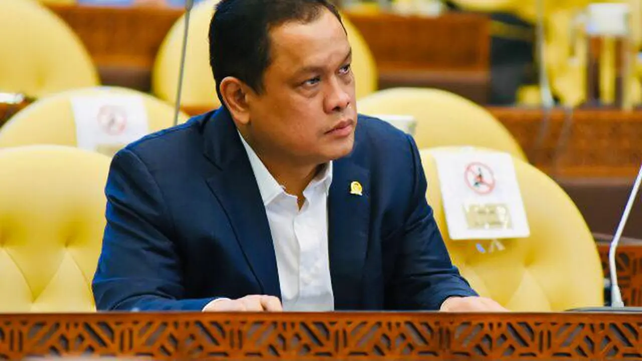 anggota Komisi XI DPR RI, Charles Meikyansah