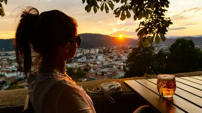 3 Hotel dengan View Sky Resto Paling Keren di Kota Batu