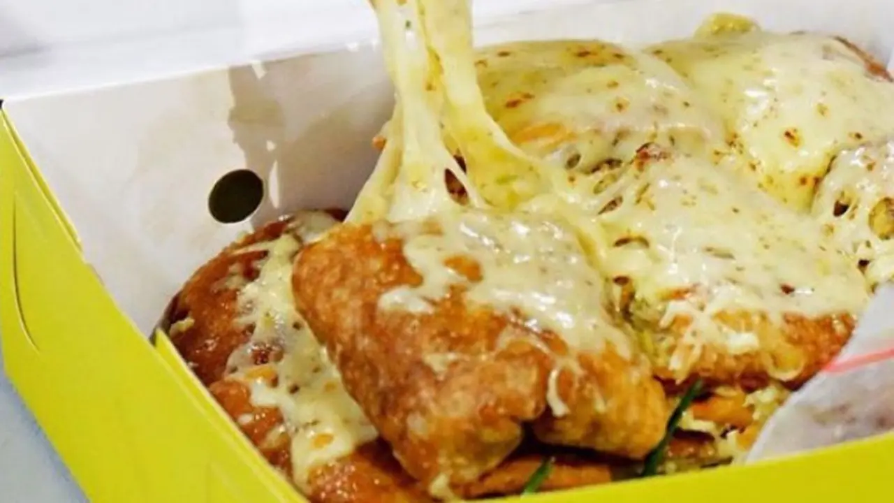 [Bintang] Martabak Keju Mozarella Surabaya