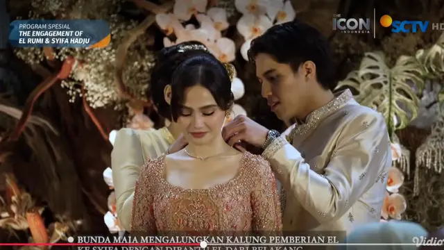 Lamaran El Rumi - Syifa Hadju. (SCTV)