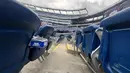 Deretan kursi penonton di Gillette Stadium, Foxborough, Boston, AS, tertata rapi saat persiapan menjelang pertandingan Piala Dunia 2026, Kamis (18/6/2026). Stadion yang menjadi salah satu venue Piala Dunia 2026 ini dilengkapi fasilitas penunjang di setiap kursi untuk meningkatkan kenyamanan penonton. (KLY Sports/Hery Kurniawan/Adv/Powerade)
