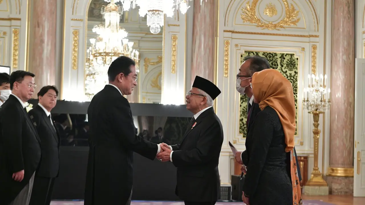 Wapres Ma'ruf Amin Sampaikan Dukacita Kepada PM Jepang dan Istri Mantan PM Shinzo Abe