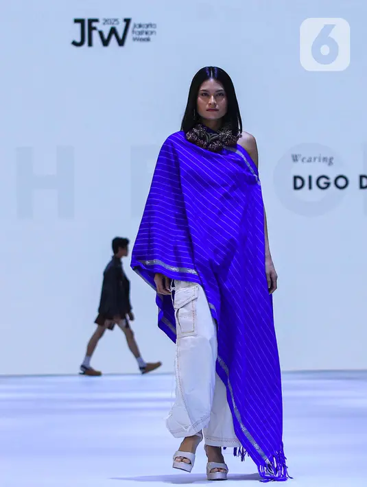 Jakarta Fashion Week (JFW) 2025 akan berlangsung hingga 27 Oktober 2024 mendatang. (Liputan6.com/Angga Yuniar)