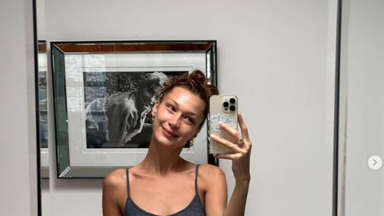 Bella Hadid Ungkap Perjuangannya Melawan   Penyakit Lyme Selama 15 Tahun