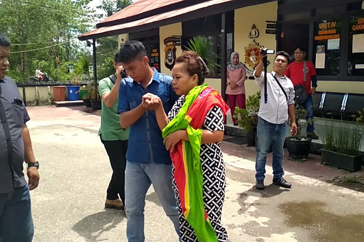 Istri pertama