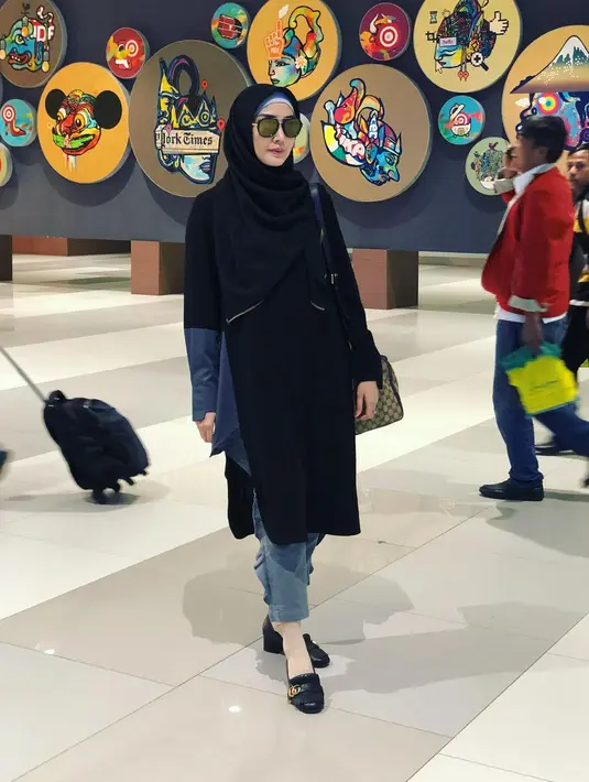 (Instagram/fenitarie)