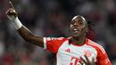 Mathys Tel yang kini tengah menjalani musim kedua bersama Bayern Munchen menempati posisi kelima sebagai pesepak bola Prancis termuda sepanjang sejarah yang mampu mencetak gol di Liga Champions. Berusia 18 tahun, 4 bulan dan 24 hari, ia mencetak gol pertamanya di Liga Champions bersama Bayern Munchen saat menang 4-3 atas Manchester United pada matchday pertama Grup A Liga Champions 2023/2024 (20/9/2023). (AFP/Christof Stache)