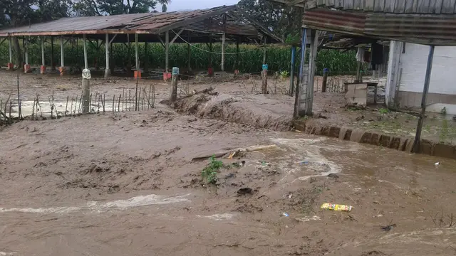 Lahar dingin Gunung Sinabung