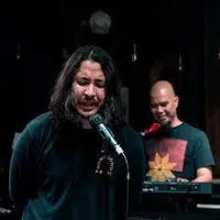 Ello bergabung dengan Dewa19. (Foto: Instagram/marcello_tahitoe)