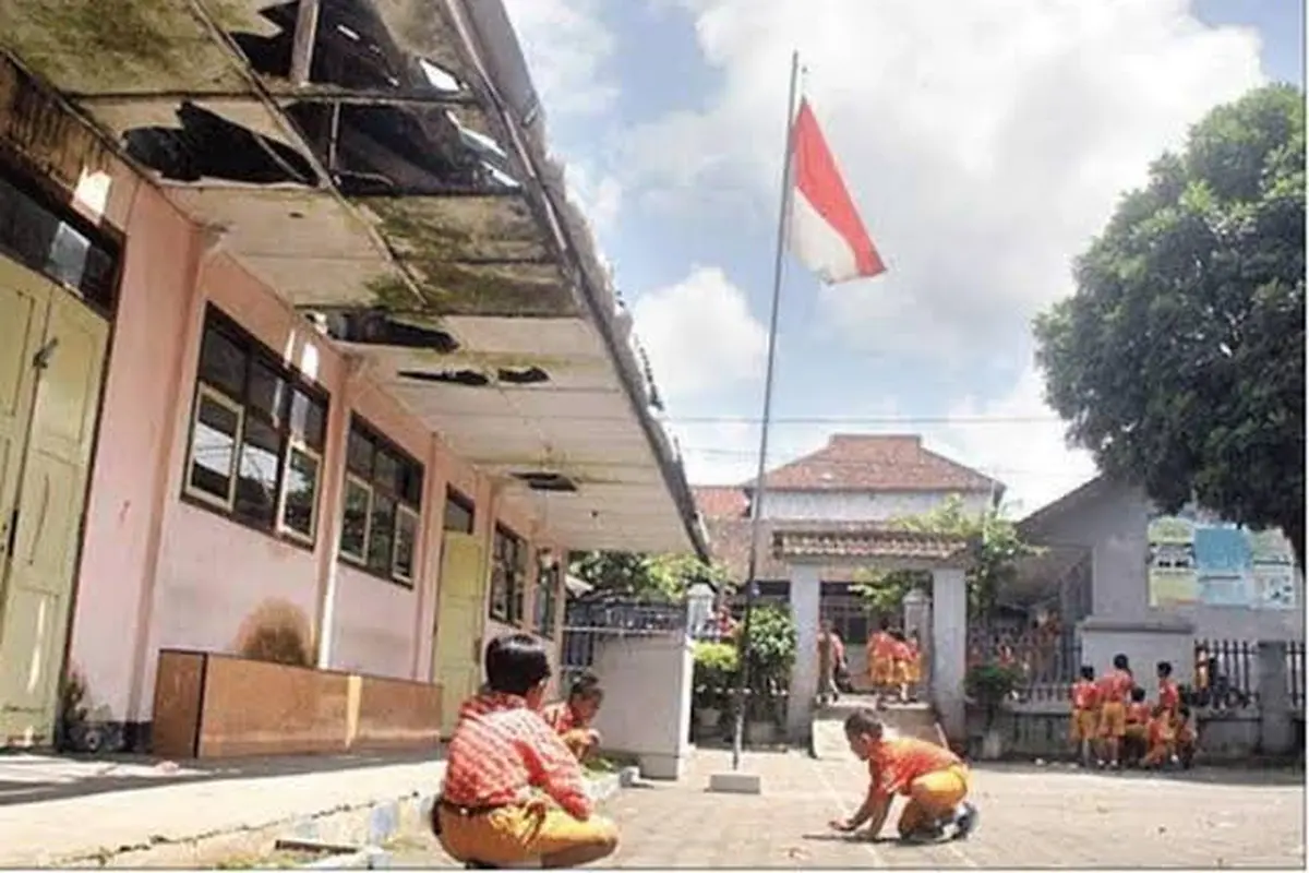 Ilustrasi Gedung Sekolah Rusak (Istimewa)
