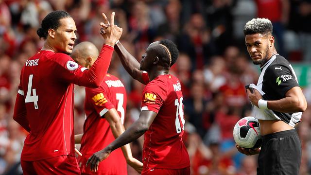 Mane dan Salah Bawa Liverpool Hajar Newcastle