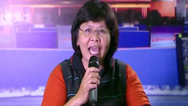 Pesta Tobing Pengunjung dan Peserta Presenter di Indonesia Broadcaster Expo 2013