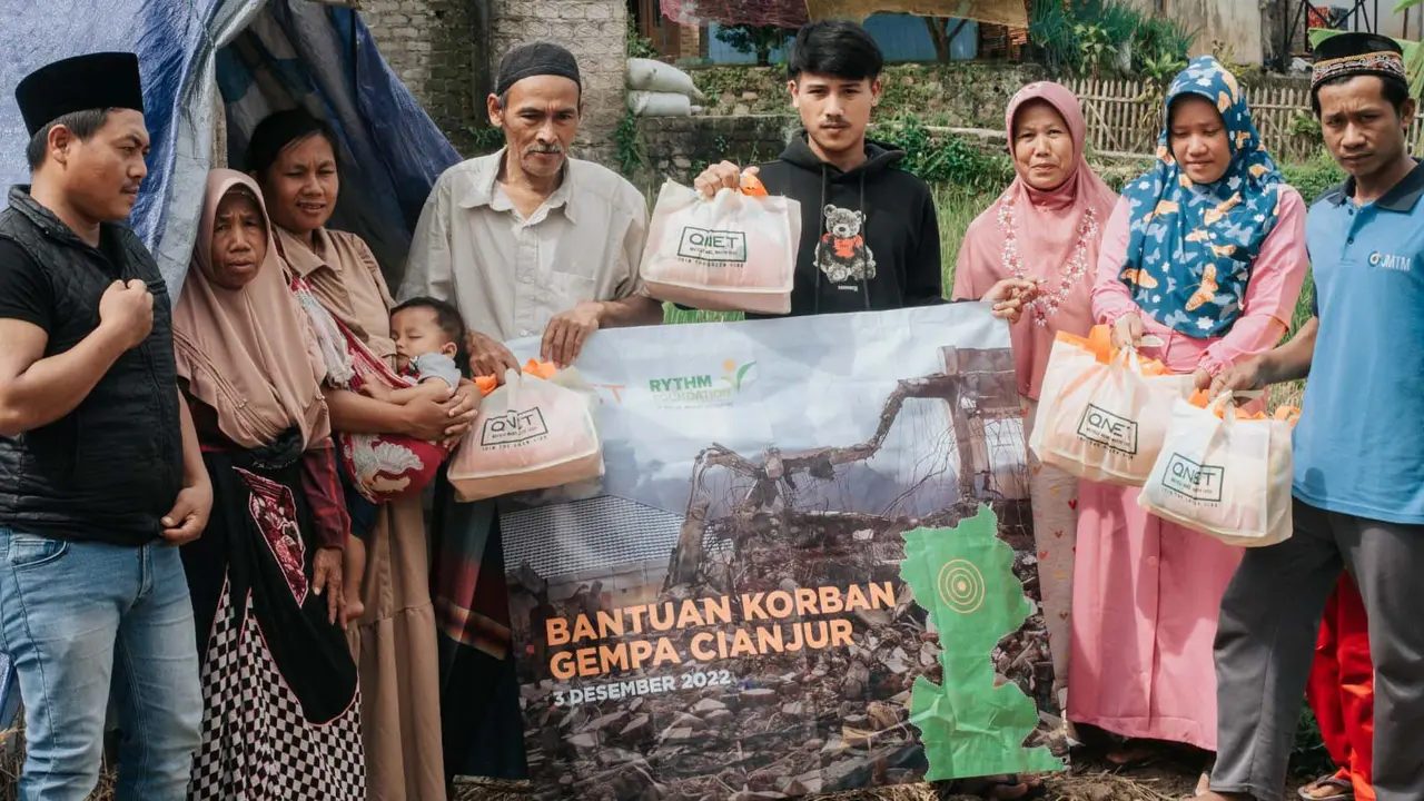 QNET Salurkan Bantuan Kemanusiaan untuk Korban Gempa Cianjur