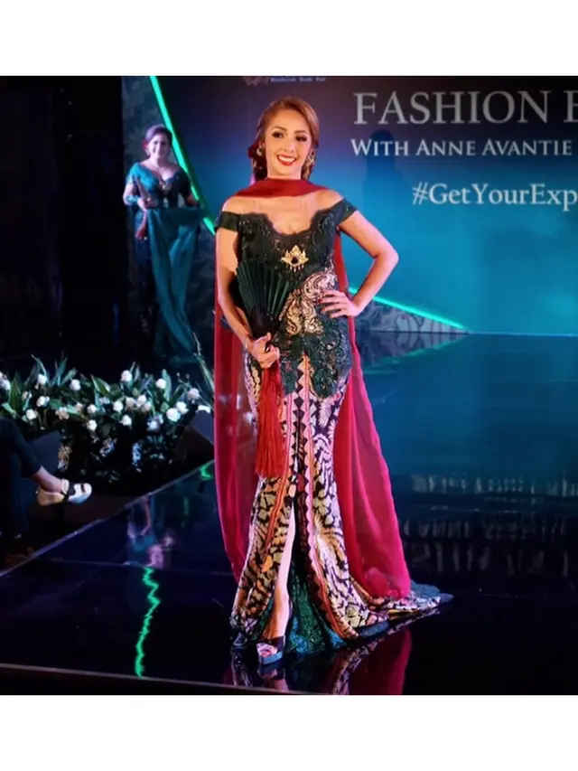 Jarang Terekspos, Ini 6 Potret Vitta Dessy Istri Ari Lasso