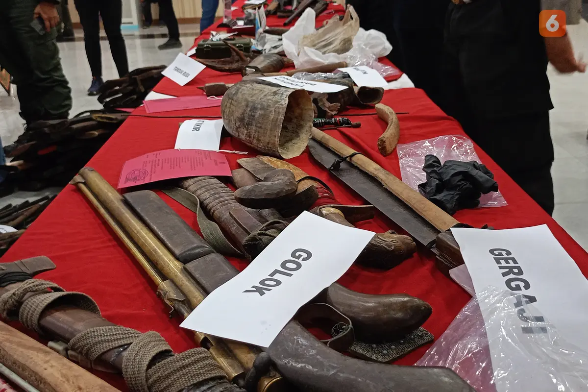 Barang Bukti Perburuan Liar Di Taman Nasional Ujunng Kulon. (Selasa, 15/08/2023). (Yandhi Deslatama/Liputan6.com).