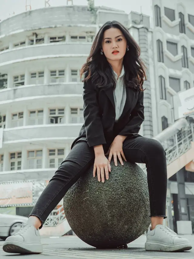 7 Potret Deriska Almira Anak Arya Wiguna yang Jadi Sorotan, Kini Jadi Aktris FTV