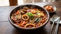 Resep Jjampong Kuah Seafood Pedas yang Autentik