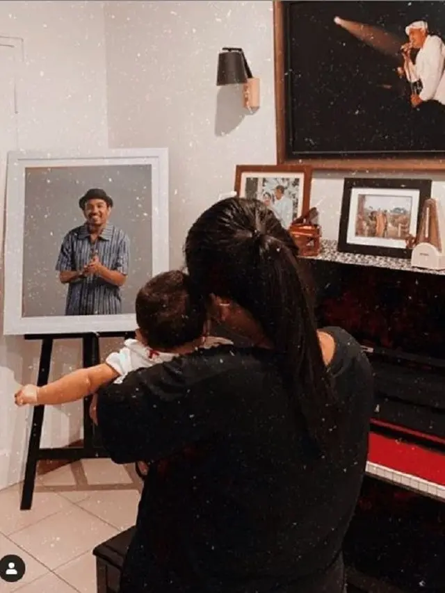 Glenn Fredly (Foto: Instagram/@mutia_ayuu)