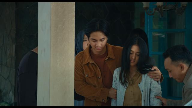 Film JURNAL RISA by Risa Saraswati