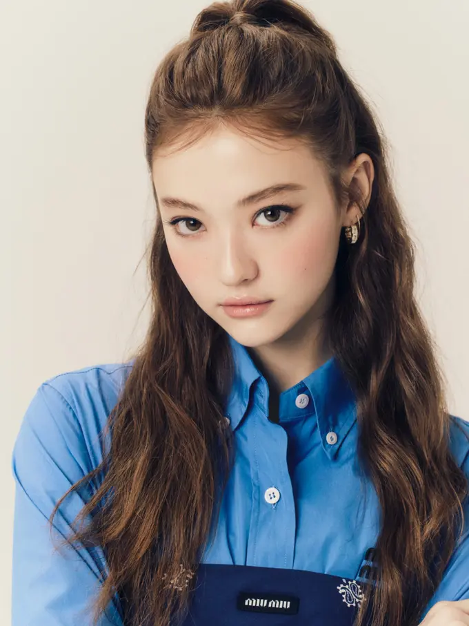 Ella MEOVV Dipilih Sebagai Brand Ambassador Miu Miu