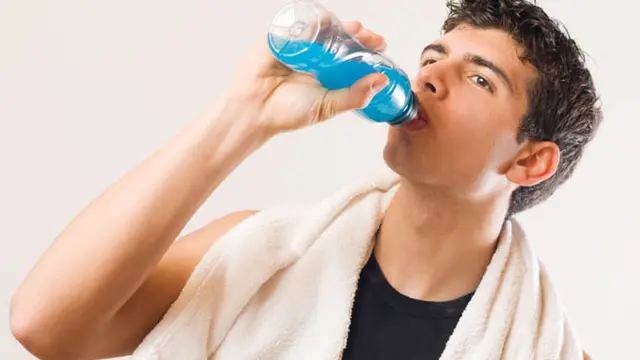 minuman-energi-131031b.jpg