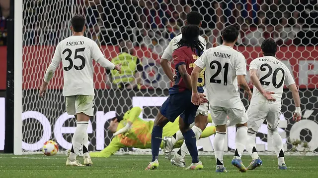 Foto: Barcelona Sukses Raih Gelar Juara dalam Laga Final Copa Del Rey yang Penuh Drama