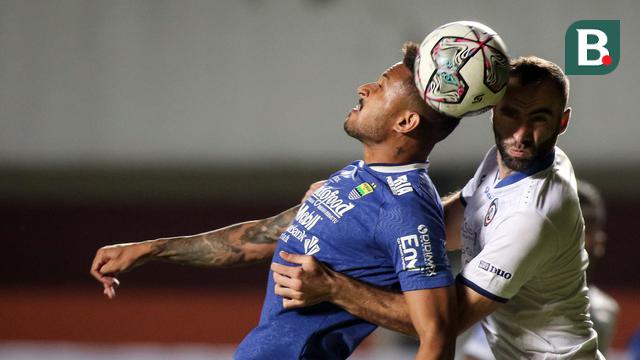 Foto: Menang Tipis, Arema FC Gusur Posisi Persib Bandung di Klasemen Sementara BRI Liga 1